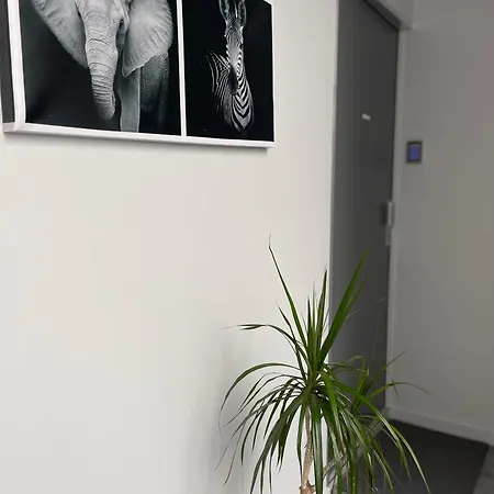 Du Faubourg Appartement *