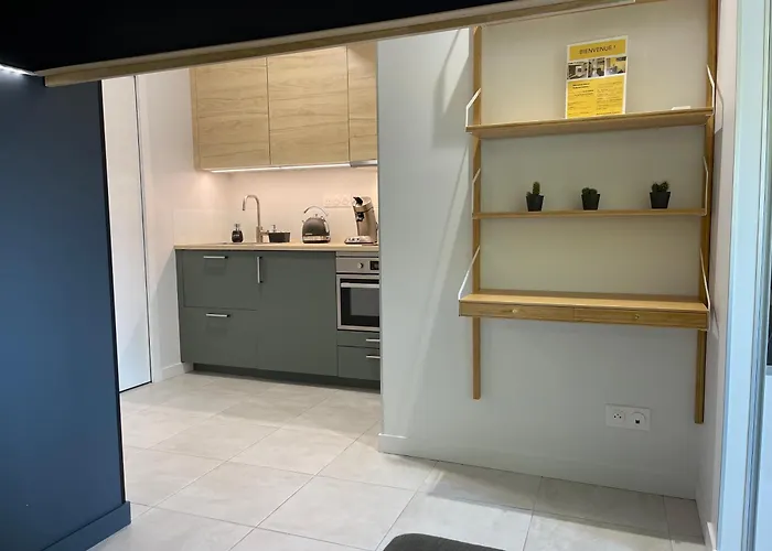 Apartment Du Faubourg