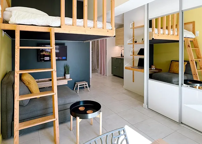 Du Faubourg 1 A 3 Personnes *