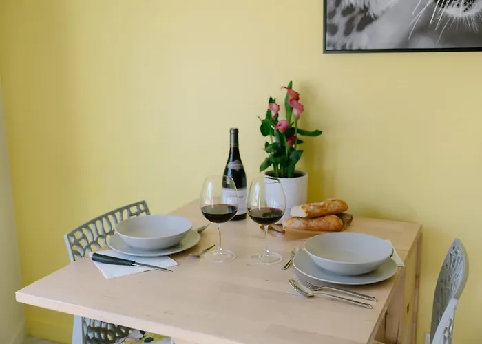 Du Faubourg 1 A 3 Personnes Valence (Drome)