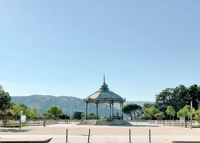 Du Faubourg 1 A 3 Personnes Apartamento